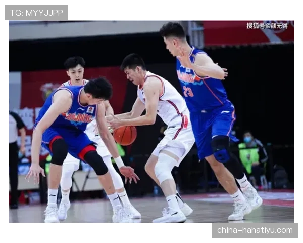 战术犯规为何不直接红牌？规则如何界定“破坏明显得分机会”