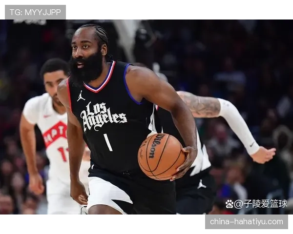 西亚卡姆挡拆突破效率提升显著，主导猛龙攻防核心转变