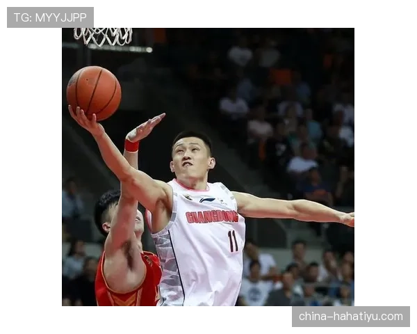 防守三秒违例究竟指什么？规则与判定标准解析